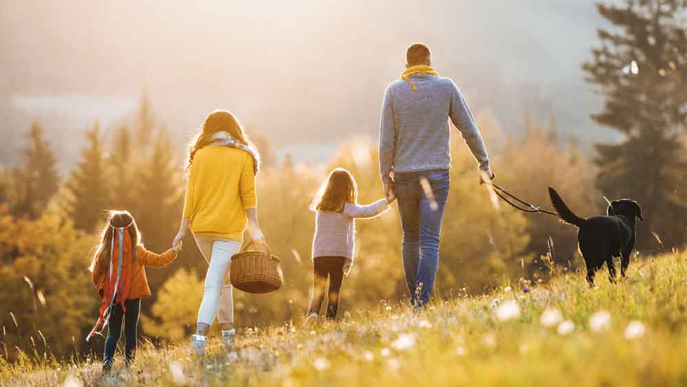 familie wandelen probiotisch leven