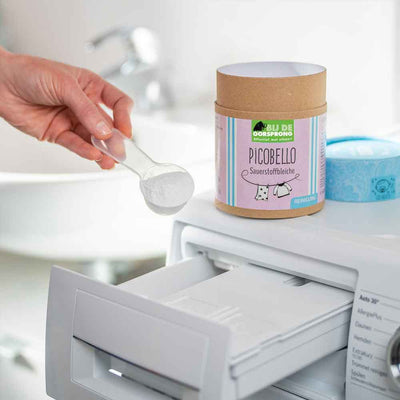 Picobello toevoegen aan je wasmiddelbakje. Waspoeder voor de witte was.